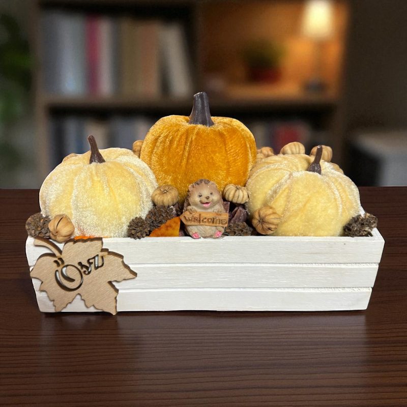 Őszi asztaldísz sünivel