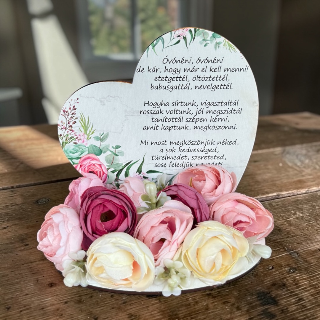 Óvodapedagógusnak köszönettel - "Óvónéni, óvónéni..."