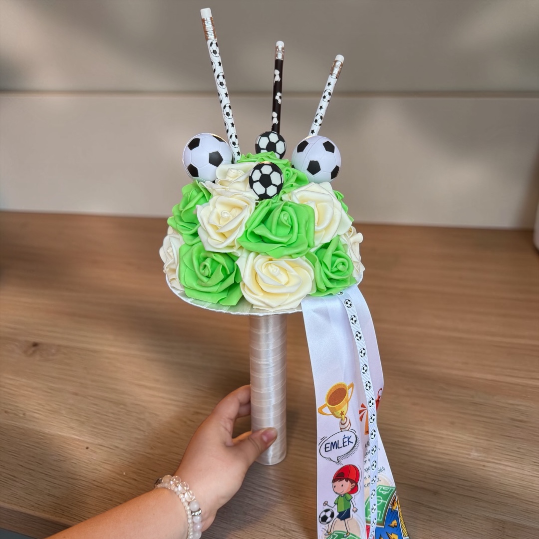 Ovis ballagási csokor - foci