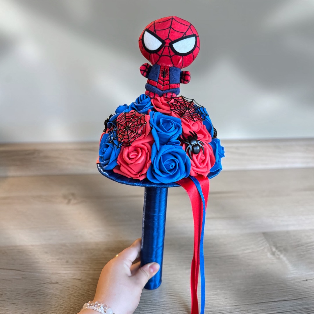 Ovis ballagási csokor - pókember