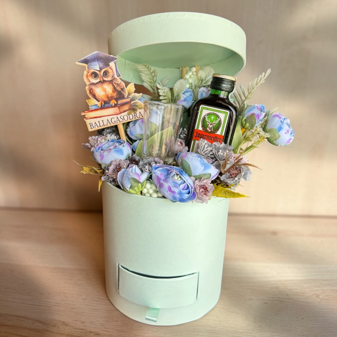 Ballagási ajándékbox - pénzátadó fiókkal