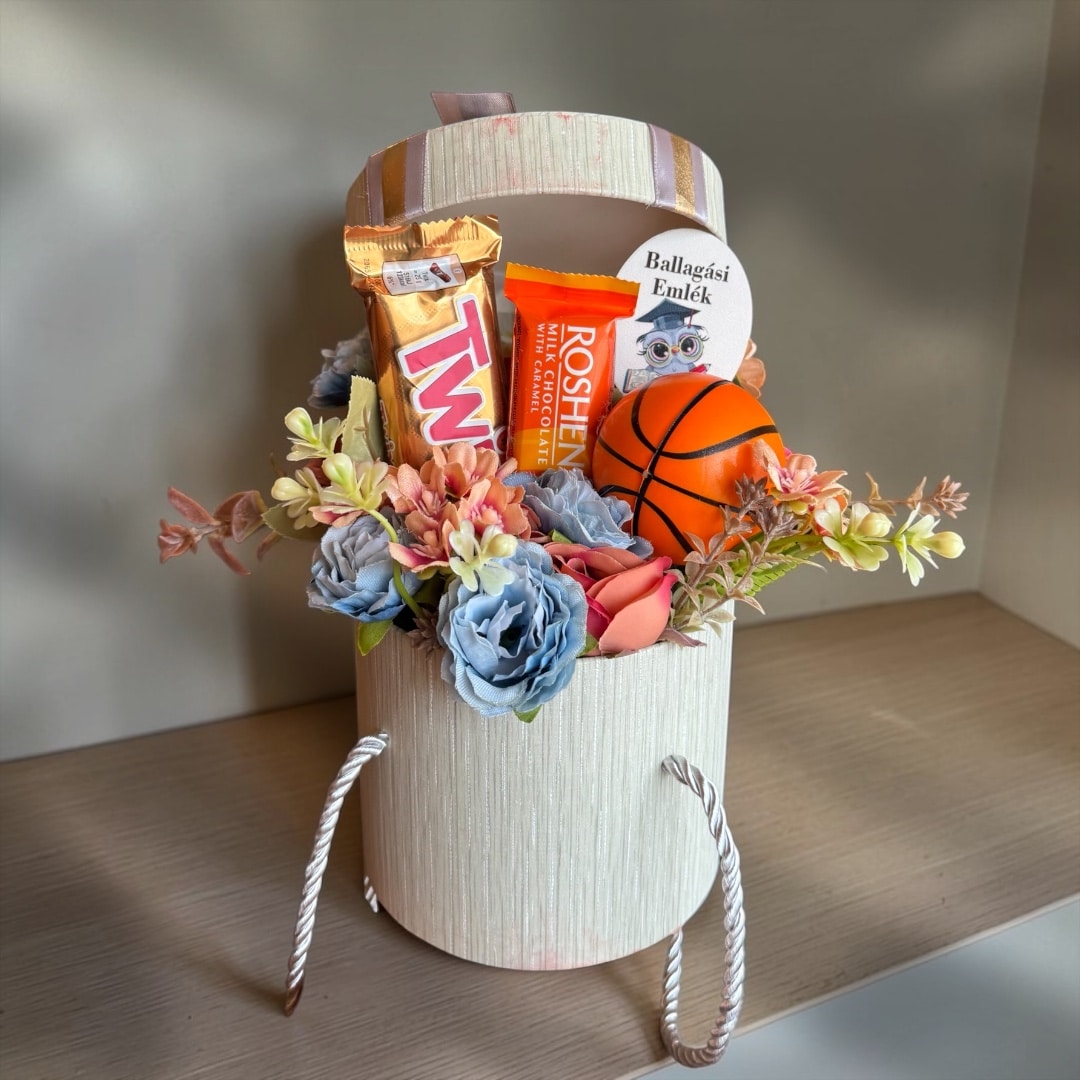 Ballagási box - kosárlabdával